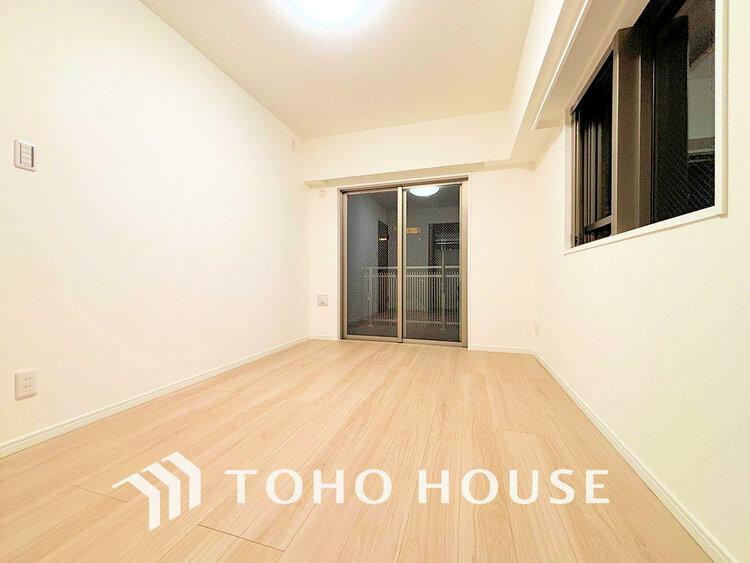 内装 1日の疲れを癒し、心地よく寛げるようゆったりとした広さをしています