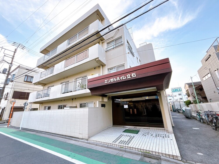 外観 資料には掲載していない情報が、現地にはたくさんあります。是非一度、現地をご確認ください。