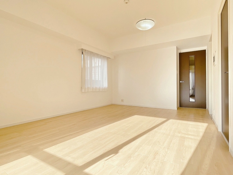 居間 豊かな居住性と、安心感を満たすクオリティが見事に調和した住空間。