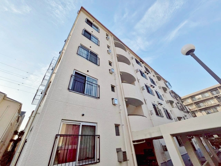 外観 ライフプランニングからローンまで、一貫してご説明させていただきます。お気軽にお問い合わせくださいませ。