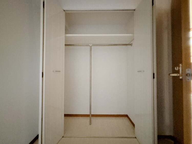 収納 居室にはクローゼットがあり、荷物もスッキリ収納して快適にお過ごしいただけます。