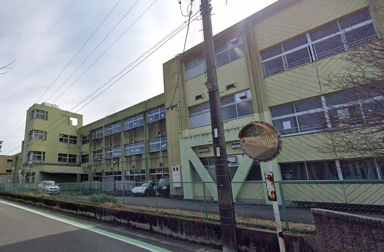 周辺 栄小学校 徒歩 約14分（約1070m）