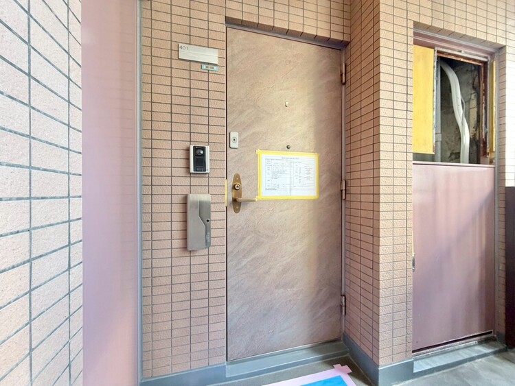 玄関 清潔感のある落ち着いた雰囲気の玄関です。