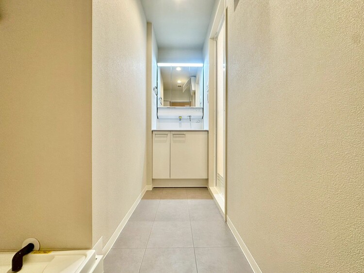 洗面 十分な広さの脱衣所。