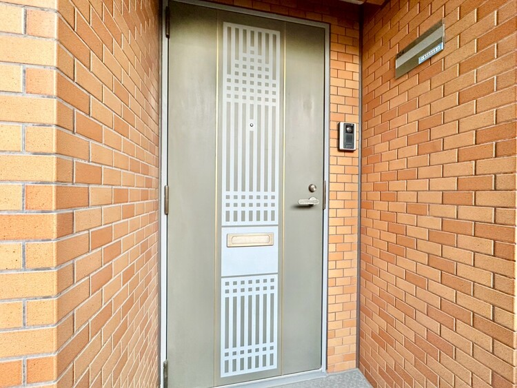 玄関 清潔感のある落ち着いた雰囲気の玄関です。