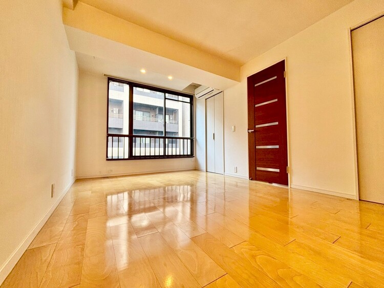 居間 快適に・伸びやかに。心の潤いを求める方々へ。