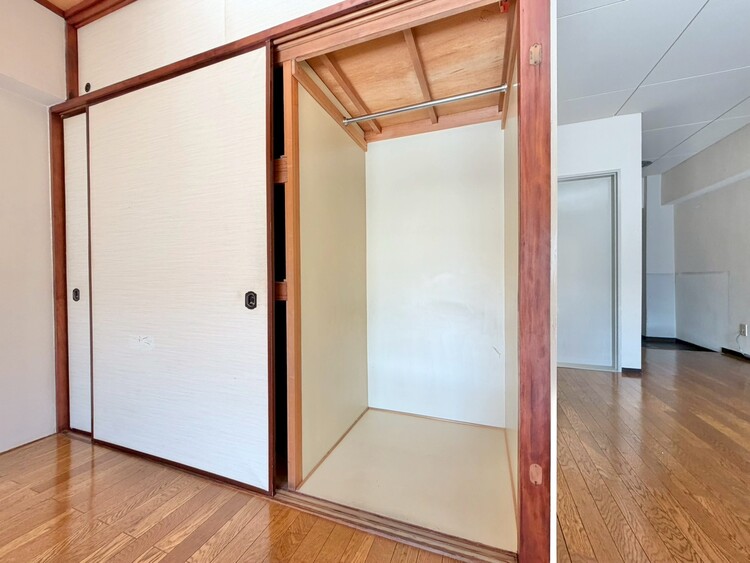 収納 収納スペースが付いていて、お部屋を広く使っていただけます。