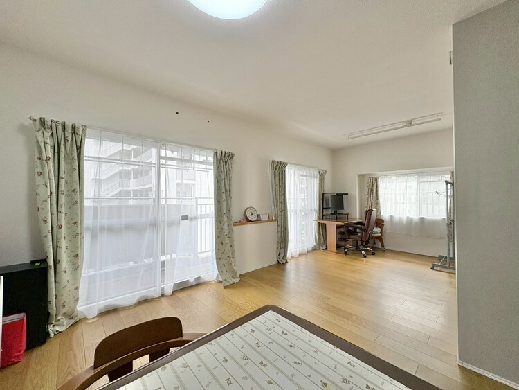 その他 シンプルな内装と偏り過ぎないデザインで統一しました。