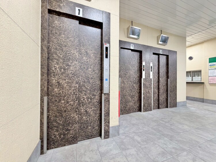 その他 エレベーター完備のため荷物が多くなっても安心。