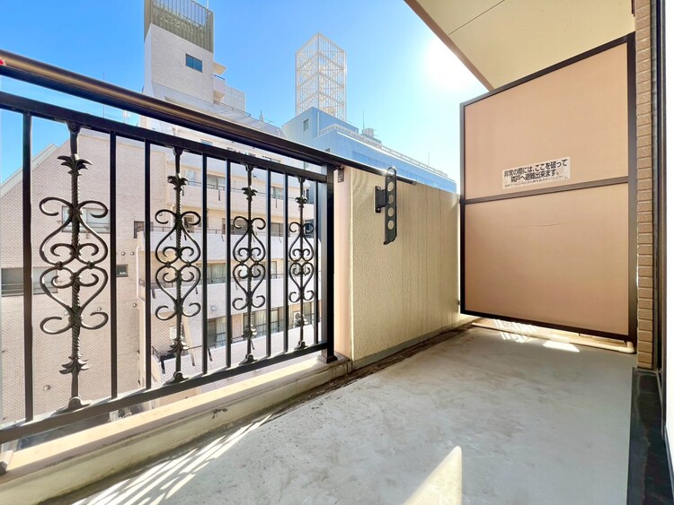 その他 朝の澄んだ空気や、夕方に吹く清々しい風を感じられるバルコニー。