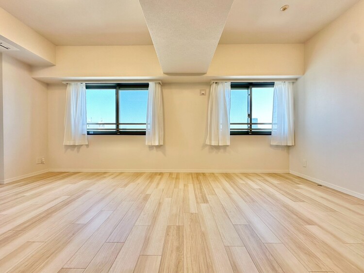 居間 シンプルな内装と偏り過ぎないデザインで統一しました。