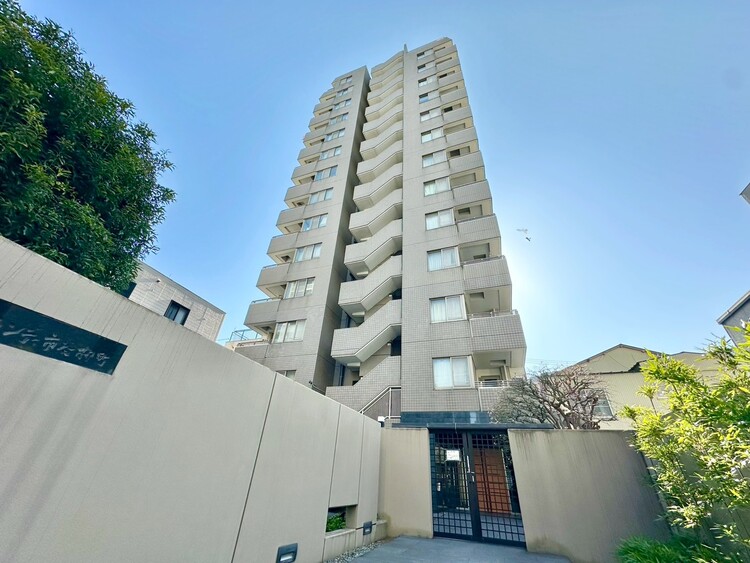 外観 飽きのこないシンプルモダンな外観です。