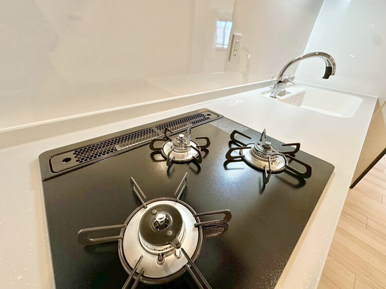 キッチン 使いやすくスタイリッシュなキッチン空間になっております。