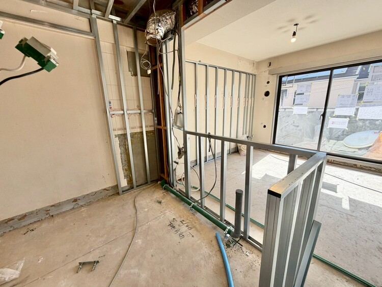 その他 使いやすくスタイリッシュなキッチン空間になっております。※リフォーム前の参考写真です。