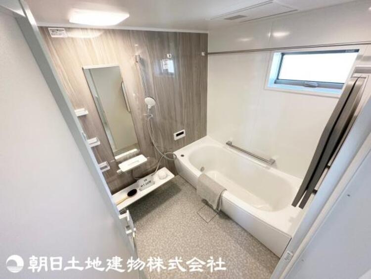 風呂 【浴室（2024年11月撮影）】