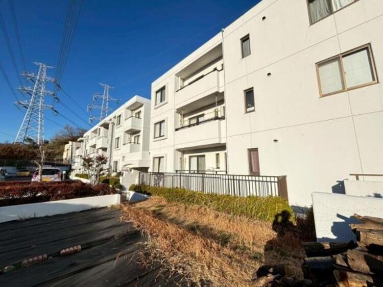 外観 それぞれが思い描く理想の「ライフスタイル」や「ライフステージ」を実現するため、住む人がいつまでも心地良さを感じ続けられる多様な住空間を創造します。