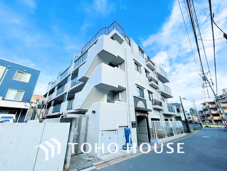 外観 〜新規リフォーム済2LDKマンション〜暮らしを支える生活施設が整った住環境〜