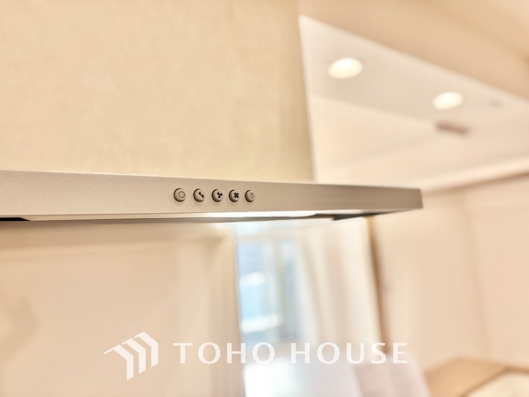 キッチン 五感を刺激する、美食のクリエイティブな場所。ここはただの調理場ではなく、豊かな人生を紡ぐための特別な空間です。