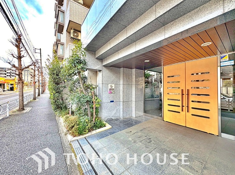 外観 日々の清掃や管理が行き届き、共用部はいつも清潔で気持ちよい空間。安心して暮らせる管理体制が魅力です。