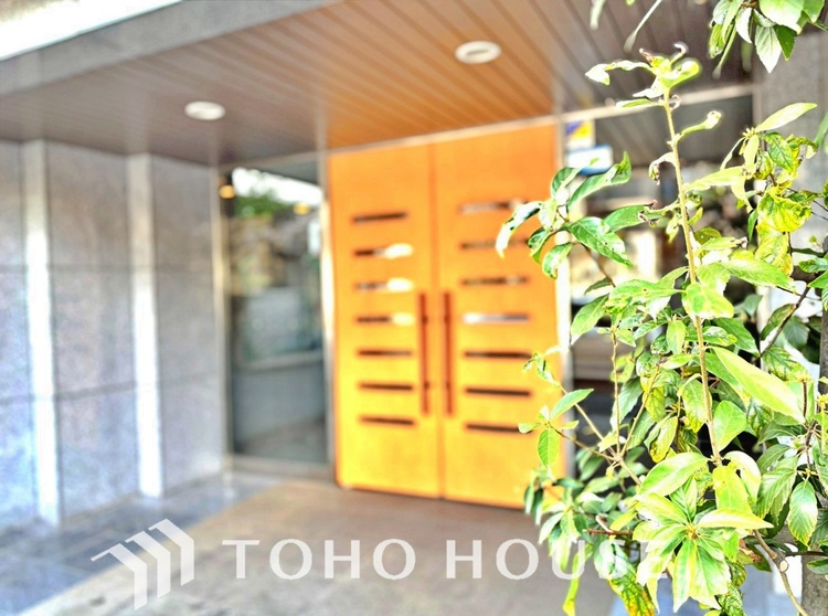 外観 都心へのアクセスが良く、毎日の暮らしがぐっと快適に。通勤・通学から休日のお出かけまで、軽快な移動が叶う立地です。忙しい方にも嬉しい住環境が整っています。