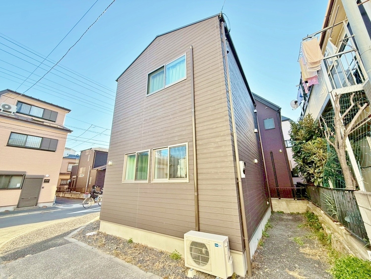 外観 ライフプランニングからローンまで、一貫してご説明させていただきます。お気軽にお問い合わせくださいませ。