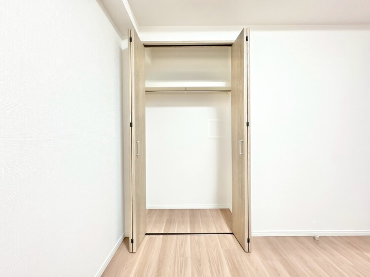 収納 居室にはクローゼットがあり、荷物もスッキリ収納して快適にお過ごしいただけます。
