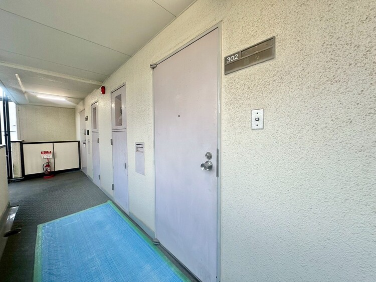 その他 清潔感のある落ち着いた雰囲気の玄関です。