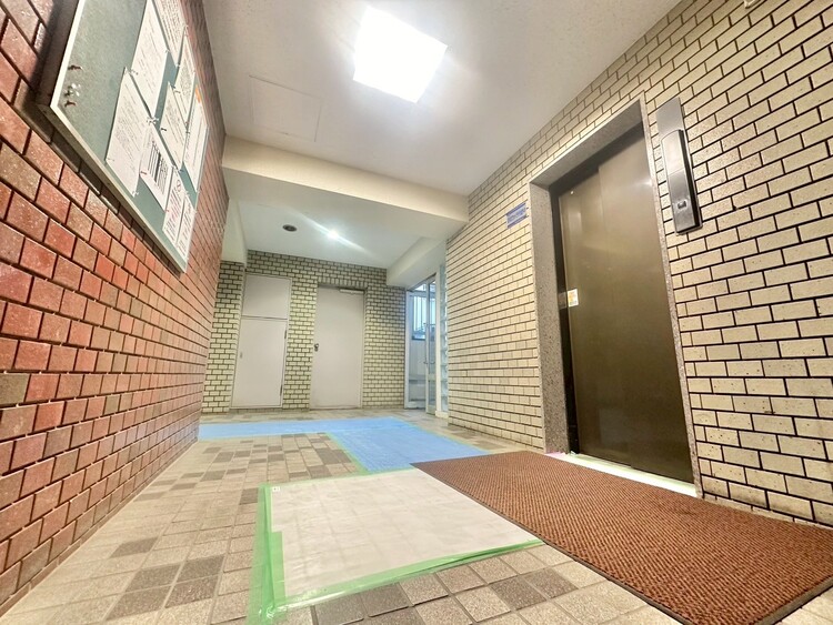 その他 館内は静寂な中が保たれており、管理が行き届いている印象を受けました。