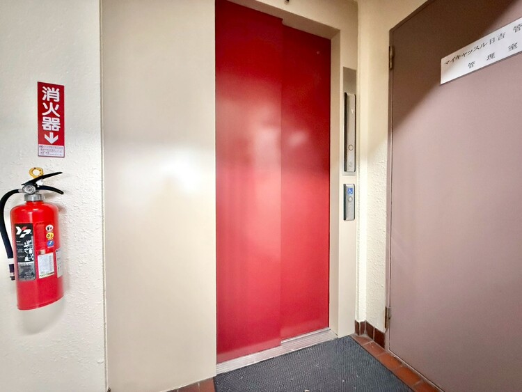 その他 エレベーター完備のため荷物が多くなっても安心。