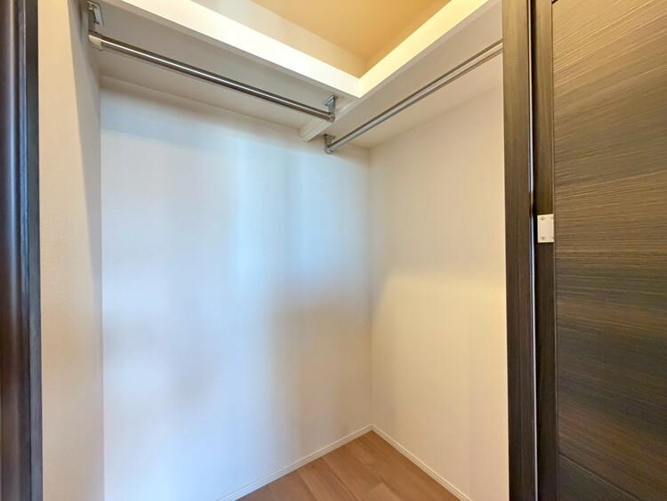 その他 収納スペースが付いていて、お部屋を広く使っていただけます。