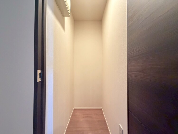 その他 家電やスーツケース、ストック品など何でも片付く嬉しい空間です。