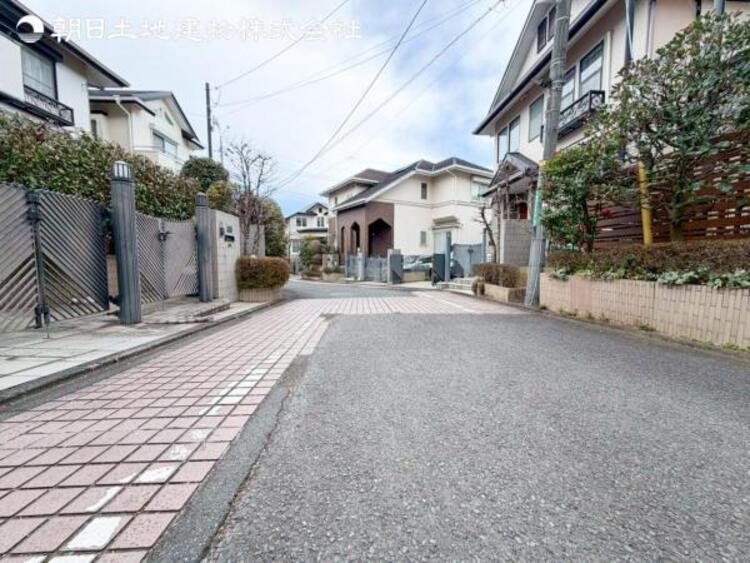 外観 リフォーム中の写真となります