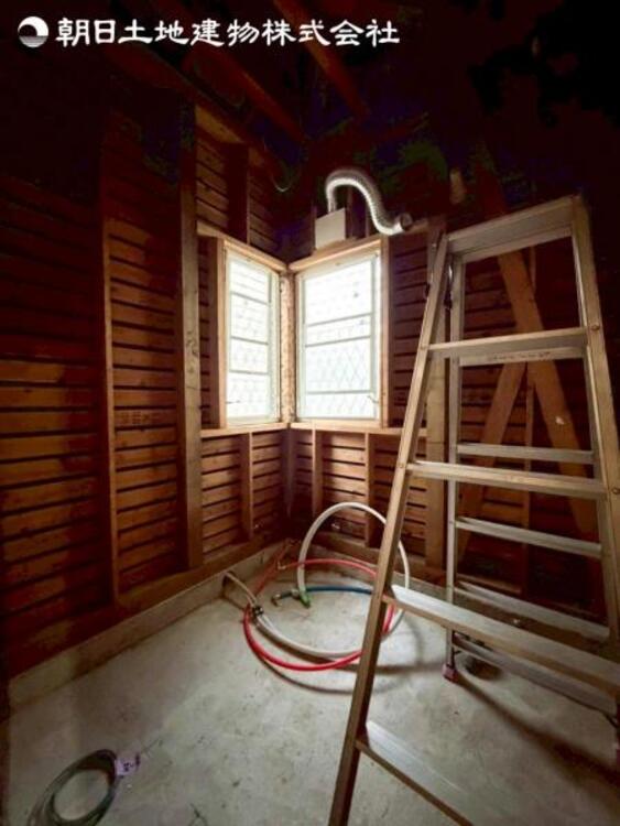 風呂 リフォーム中の写真となります