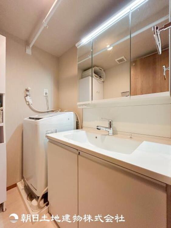 洗面 【洗面化粧台】こだわりをもった洗面台は普段の日々をファッショナブルな日々に変換してくれる力があります。