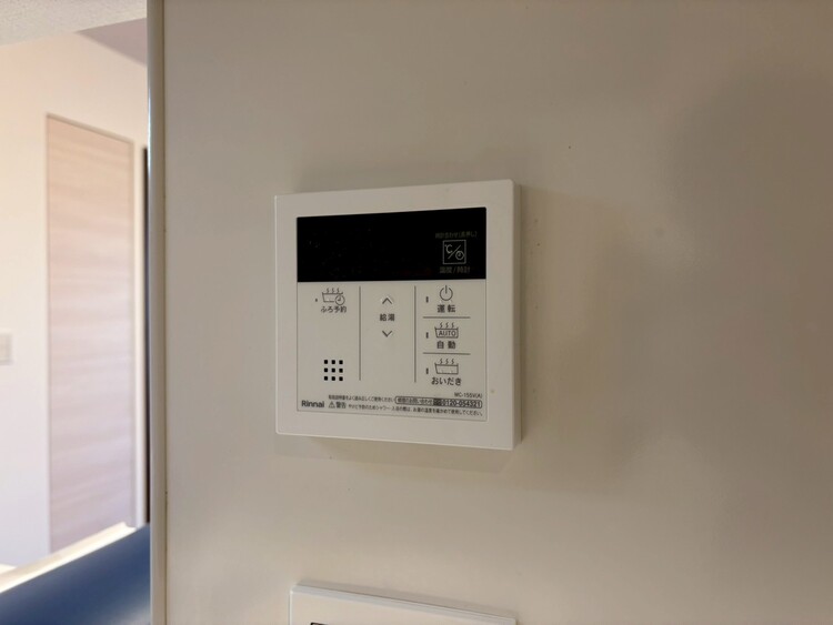 設備 見やすい画面で操作しやすい給湯パネルです。