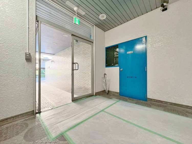 エントランス エントランスは、毎日の行き帰りで使う大事な空間です。