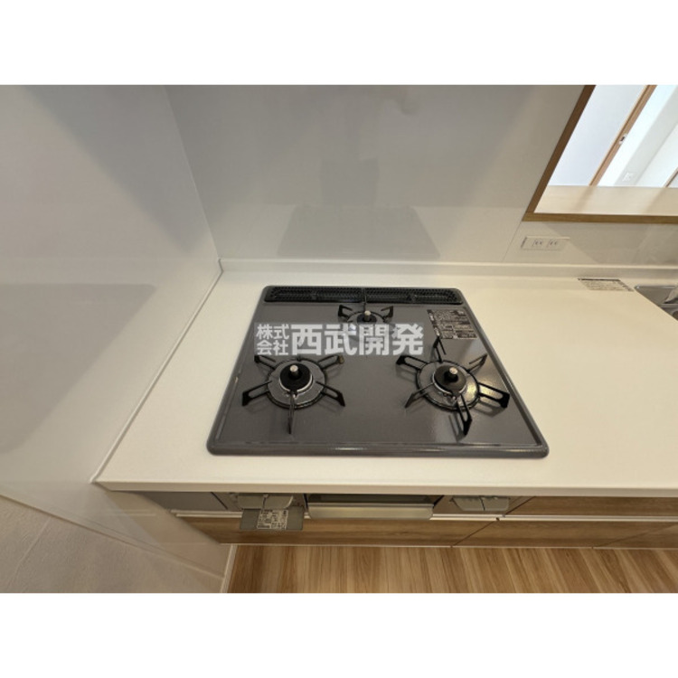 設備 グリル付き３口ガスコンロ