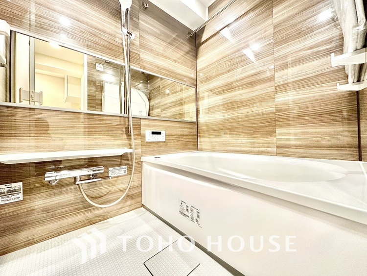 風呂 【BATHROOM】◆プライベートな空間◆simpleだからrelaxできるんです。こころもからだもキレイさっぱり。