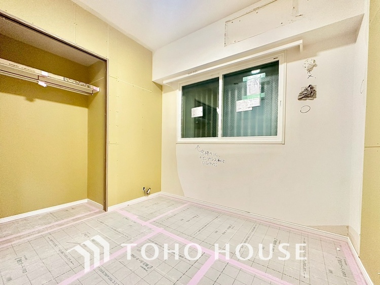 内装 現在改装中◆快適◆な暮らしに不可欠な収納スペース。快適さとともに思い出も詰まっていく。