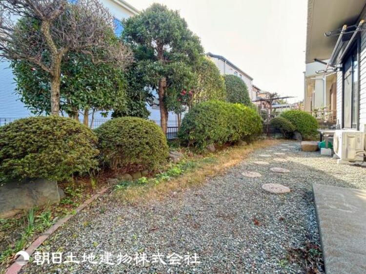 その他 広々としたお庭は植栽だけでなく、色々な利用方法があります