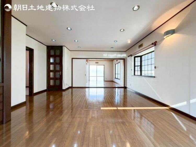 居間 すぐの見学や資料請求など、お気軽にお問い合わせください