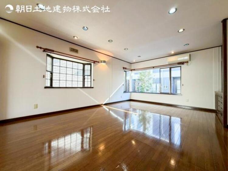 居間 すぐの見学や資料請求など、お気軽にお問い合わせください