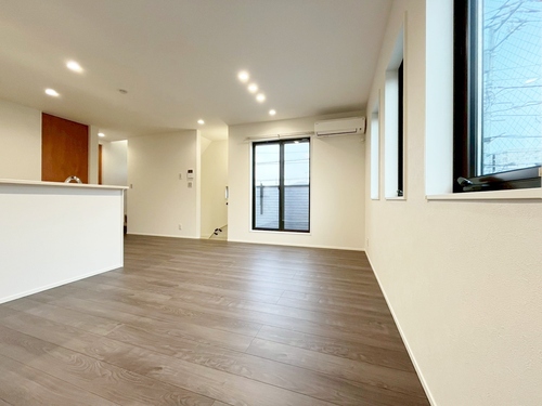 足立区興野２丁目　Ｉ期・全２棟の物件画像