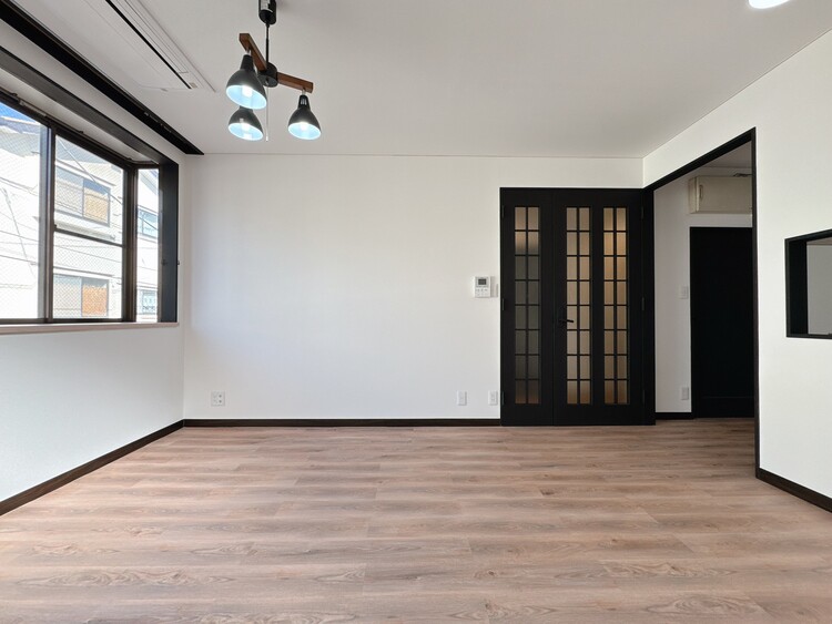 居間 豊かな居住性と、安心感を満たすクオリティが見事に調和した住空間。