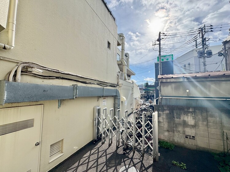 その他 眺望や窓からの景色が良いと、家で過ごす時間も快適です。