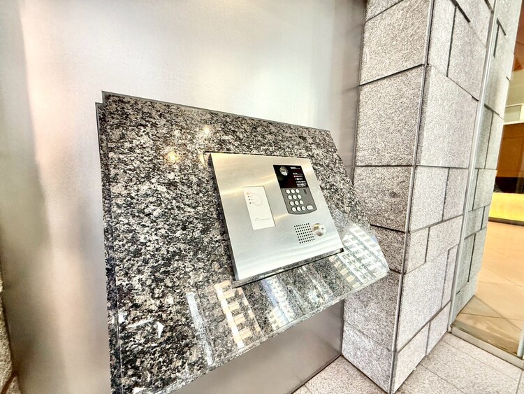 その他 オートロックついていますので、セキュリティ面でも安心です。