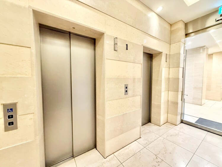 その他 エレベーター完備のため荷物が多くなっても安心。