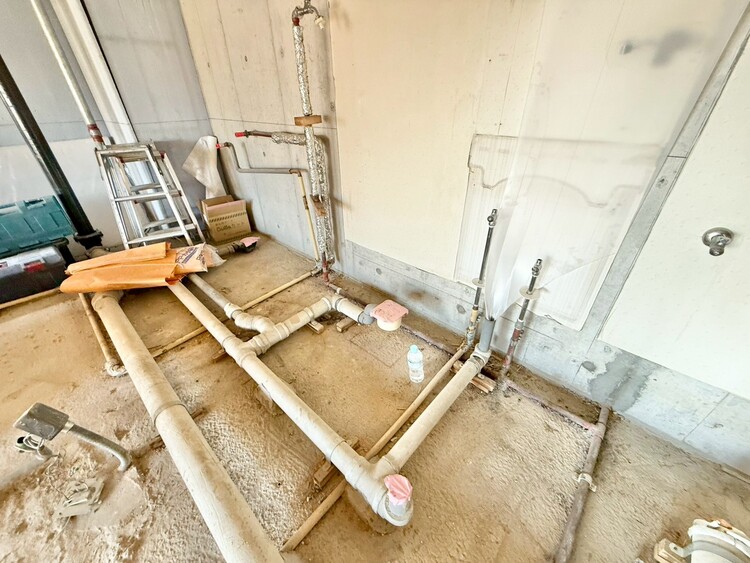 その他 清潔感を感じられる洗面化粧台。※内装リフォーム中です