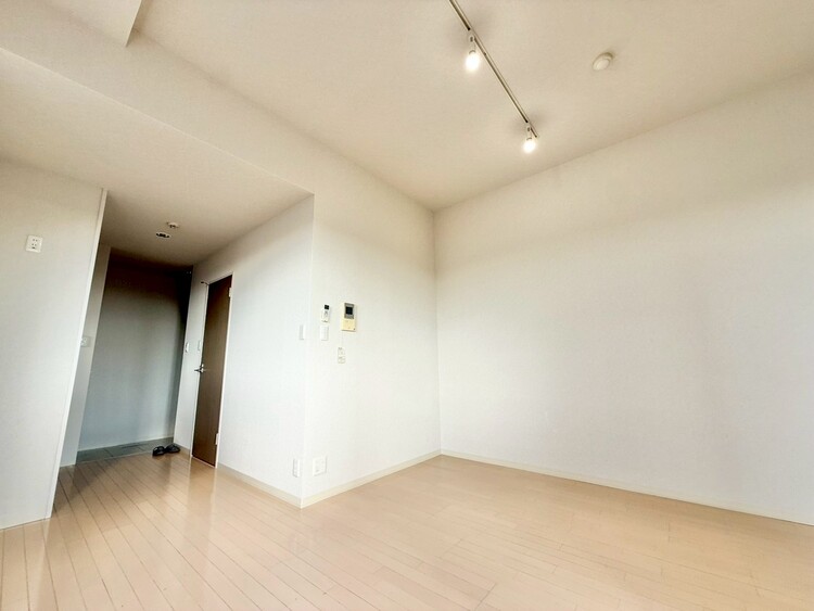 その他 伸びやかな空間のなかで、ゆったりとしたひとときを過ごせます。※内装リフォーム中です