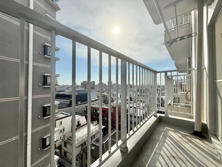 その他 朝の澄んだ空気や、夕方に吹く清々しい風を感じられるバルコニー。